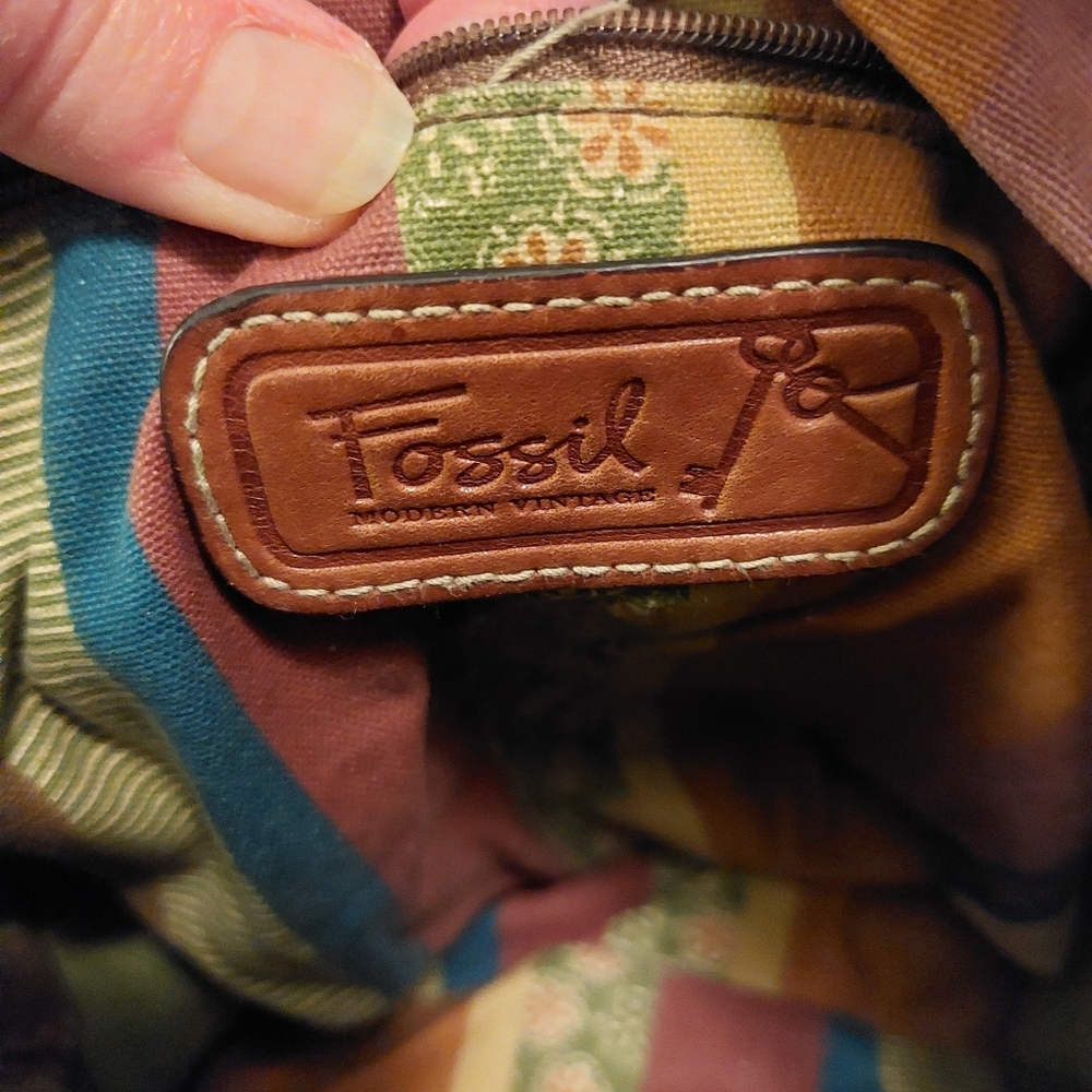 Fossil Modern Vintage Used Crossbody Purse Purple - Picture 3 of 7